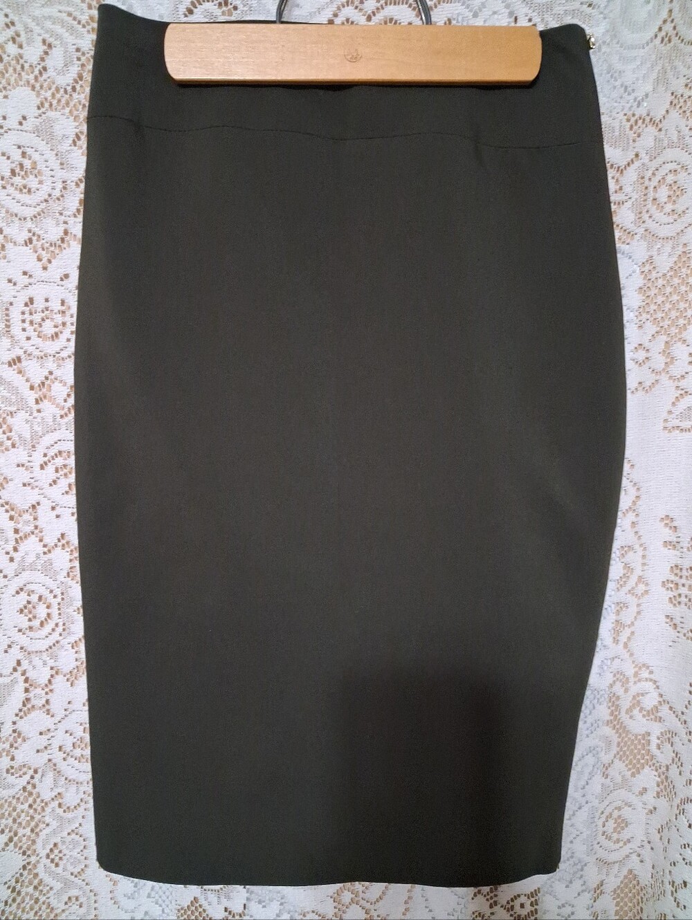 Edgy Business Wear 2016 Express Olive Green Pencil Skirt - W Gold Zipper